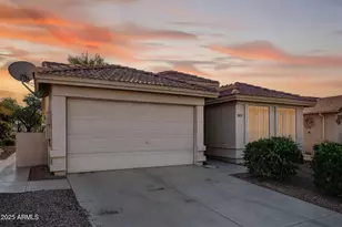 1831 E Lindrick Dr, Chandler, AZ 85249 - Photo 2