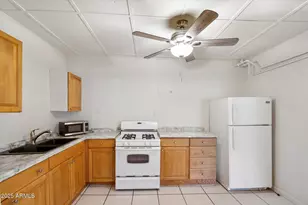 126 N 10th Ave, Phoenix, AZ 85007 - Photo 4