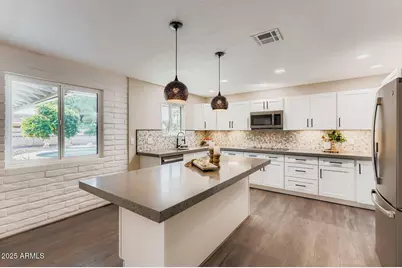 202 N Florence Avenue, Litchfield Park, AZ 85340 - Photo 16