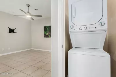 10749 W Swayback Pass Pass, Peoria, AZ 85383 - Photo 14