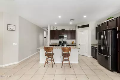 10749 W Swayback Pass Pass, Peoria, AZ 85383 - Photo 24