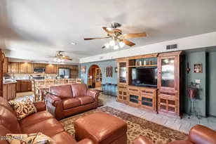 2833 E Hillery Dr, Phoenix, AZ 85032 - Photo 10