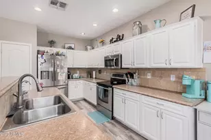 3904 S Sinova Ave, Gilbert, AZ 85297 - Photo 6