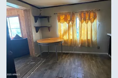 48 N Stansberry Avenue, Superior, AZ 85173 - Photo 8