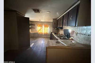 48 N Stansberry Avenue, Superior, AZ 85173 - Photo 26