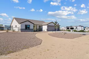25432 S Lemon Ave, Queen Creek, AZ 85142 - Photo 2