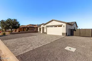 10202 W Sasabe Dr, Arizona City, AZ 85123 - Photo 6