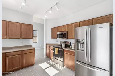 24817 W Hacienda Avenue, Buckeye, AZ 85326 - Photo 10