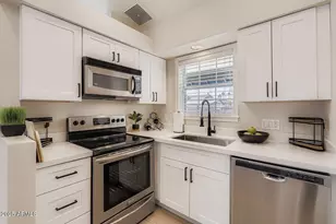 4314 E Whitney Ln, Phoenix, AZ 85032 - Photo 18