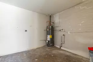 7808 W Clarendon Ave, Phoenix, AZ 85033 - Photo 28