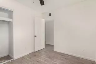 7808 W Clarendon Ave, Phoenix, AZ 85033 - Photo 22