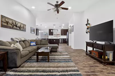 18549 W Vogel Avenue, Goodyear, AZ 85338 - Photo 10