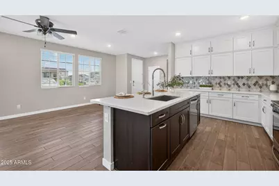 9430 E Solina Avenue, Mesa, AZ 85212 - Photo 18