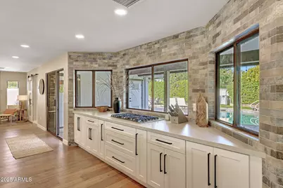 140 E Cercado Lane, Litchfield Park, AZ 85340 - Photo 10