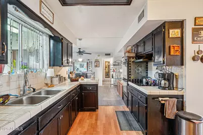 10912 W Connecticut Avenue, Sun City, AZ 85351 - Photo 10