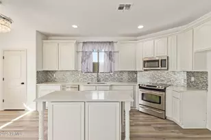 3853 E Claxton Ave, Gilbert, AZ 85297 - Photo 12