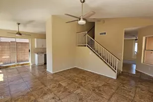 1811 S 39th St, Mesa, AZ 85206 - Photo 2