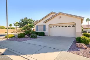 18021 W Fairway Dr, Surprise, AZ 85374 - Photo 2