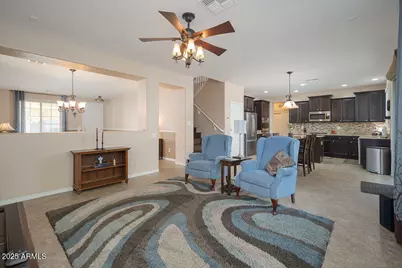 5208 W Straight Arrow Lane, Phoenix, AZ 85083 - Photo 10