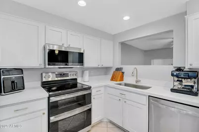 1511 W Mesquite Street, Chandler, AZ 85224 - Photo 8