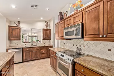 16745 E Saguaro Boulevard #108, Fountain Hills, AZ 85268 - Photo 12