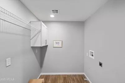 9866 W Highwood Court, Sun City, AZ 85373 - Photo 24