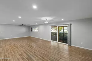 9866 W Highwood Ct, Sun City, AZ 85373 - Photo 14