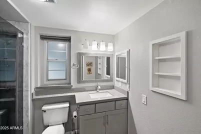 9866 W Highwood Court, Sun City, AZ 85373 - Photo 20