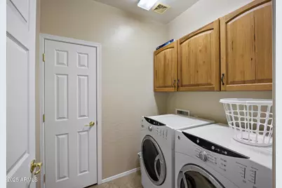 42457 W Candyland Place, Maricopa, AZ 85138 - Photo 18