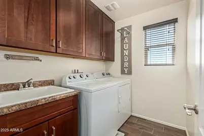 12136 W Tether Trail, Peoria, AZ 85383 - Photo 30