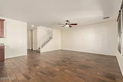 12136 W Tether Trail, Peoria, AZ 85383 - Photo 6