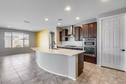 8060 W Cinder Brook Way, Florence, AZ 85132 - Photo 2