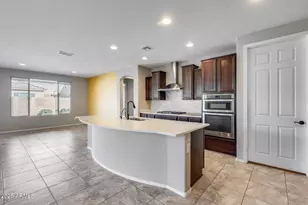 8060 W Cinder Brook Way, Florence, AZ 85132 - Photo 2