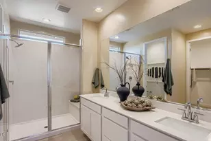 9540 W Flower St, Phoenix, AZ 85037 - Photo 10