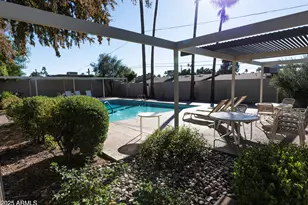 4225 N 36th St, Phoenix, AZ 85018 - Photo 8