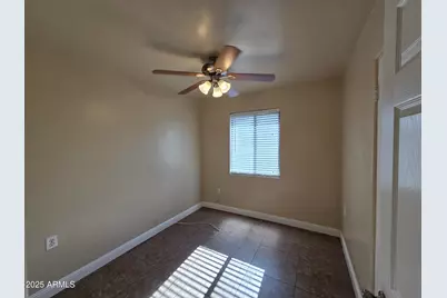 2144 E Corona Avenue, Phoenix, AZ 85040 - Photo 8