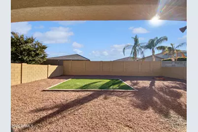 2091 W Garland Drive, San Tan Valley, AZ 85144 - Photo 16