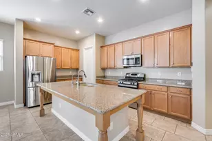 4630 E Navigator Ln, Phoenix, AZ 85050 - Photo 1