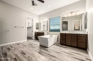 7588 S Peppertree Dr, Gilbert, AZ 85298 - Photo 42