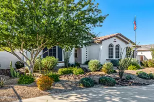 7588 S Peppertree Dr, Gilbert, AZ 85298 - Photo 10