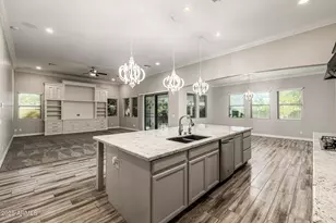 7588 S Peppertree Dr, Gilbert, AZ 85298 - Photo 30