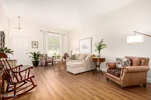 10027 W Forrester Dr, Sun City, AZ 85351 - Photo 4