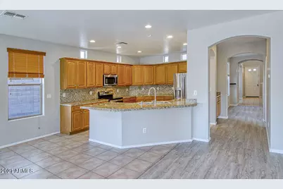 35210 N 30th Drive, Phoenix, AZ 85086 - Photo 8