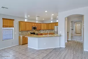 35210 N 30th Dr, Phoenix, AZ 85086 - Photo 8