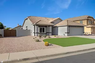 2622 S Athena, Mesa, AZ 85209 - Photo 2