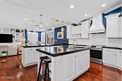 824 N York Circle, Mesa, AZ 85213 - Photo 6