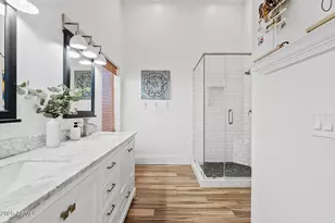 824 N York Cir, Mesa, AZ 85213 - Photo 14