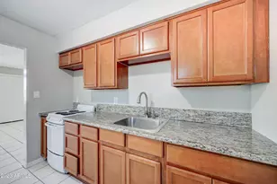 1202 N 49th Pl, Phoenix, AZ 85008 - Photo 8