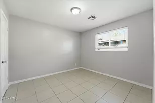 1202 N 49th Pl, Phoenix, AZ 85008 - Photo 18