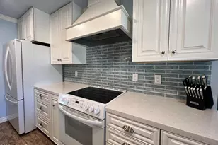 3602 W Frier Dr, Phoenix, AZ 85051 - Photo 12